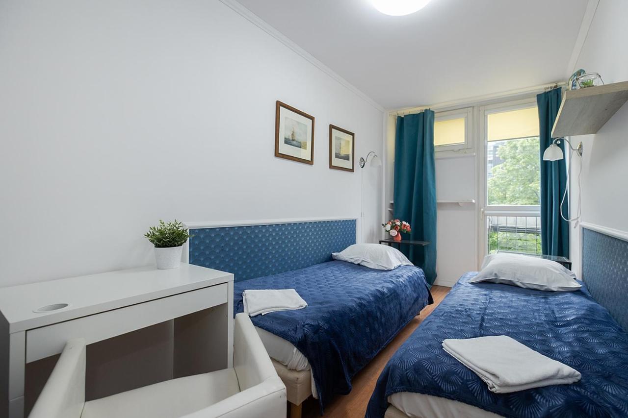 Unit Rooms Warszawa By Metro Rondo Onz Short Rent Idealne Pokoje Na Nocleg W Warszawie エクステリア 写真