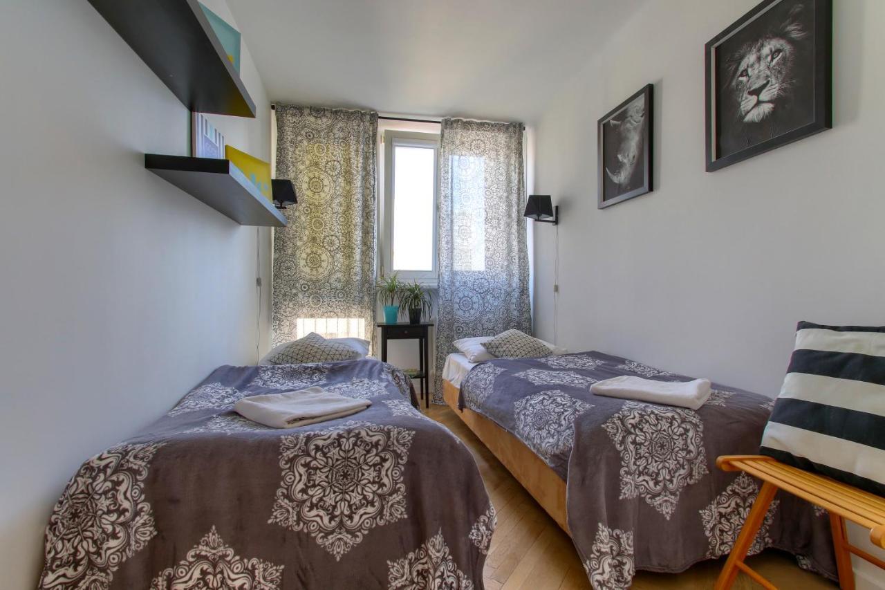 Unit Rooms Warszawa By Metro Rondo Onz Short Rent Idealne Pokoje Na Nocleg W Warszawie エクステリア 写真